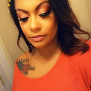 Meet your Posher, Paula